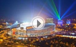 ��(j��)��