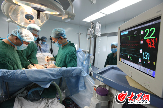 10:40�����K�����غ�������������