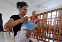 �ğo����Ů������ʋ�����