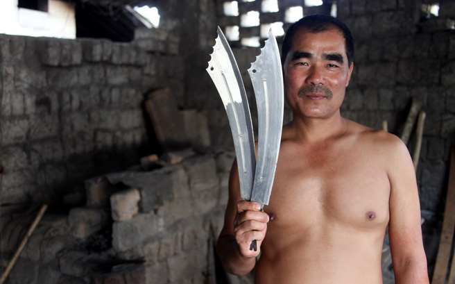 �������y�򵶽���