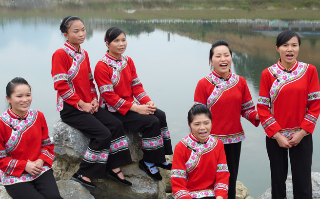 �� ë���塶ӭ�͸衷