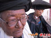 ���O�z����С��ɽ�����Į�Ħ