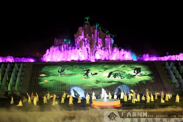 �����ݳ�����ɽ��ˮ�� �����ʬF�R�ʼtɫ�Ļ�