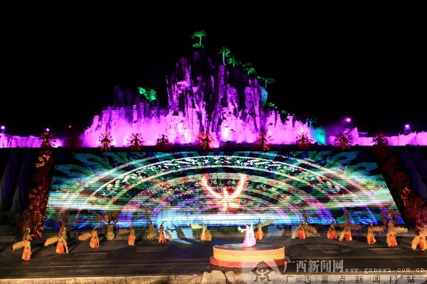 �����ݳ�����ɽ��ˮ�� �����ʬF�R�ʼtɫ�Ļ�