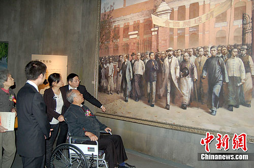 �D��չ�[�������^�ߡ�������l ���� �z