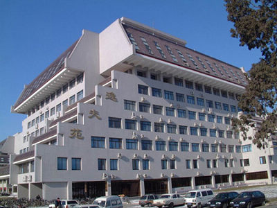 ȫ�����،WУ���ݷ�ǡ�һ�[(�M�D)