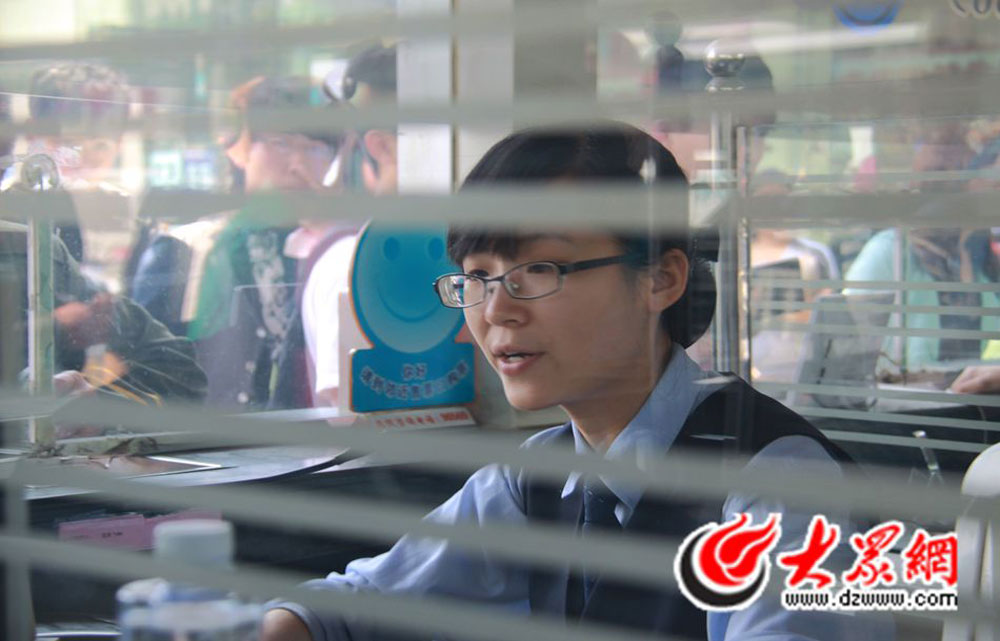 ��Ʊ�T�RԽ�ġ���(bi��o)�䡱����ƿˮ��һ�Н����ǡ�