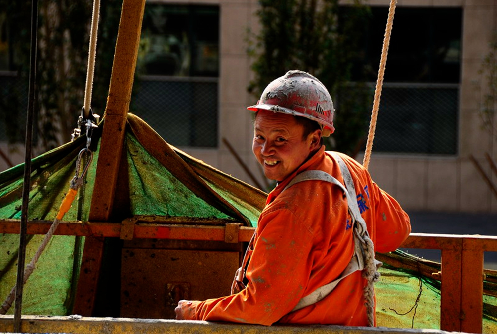 �����O�ߵ�Ц�ݡ� �zӰ  ������ �Ԓ 13573353533.jpg