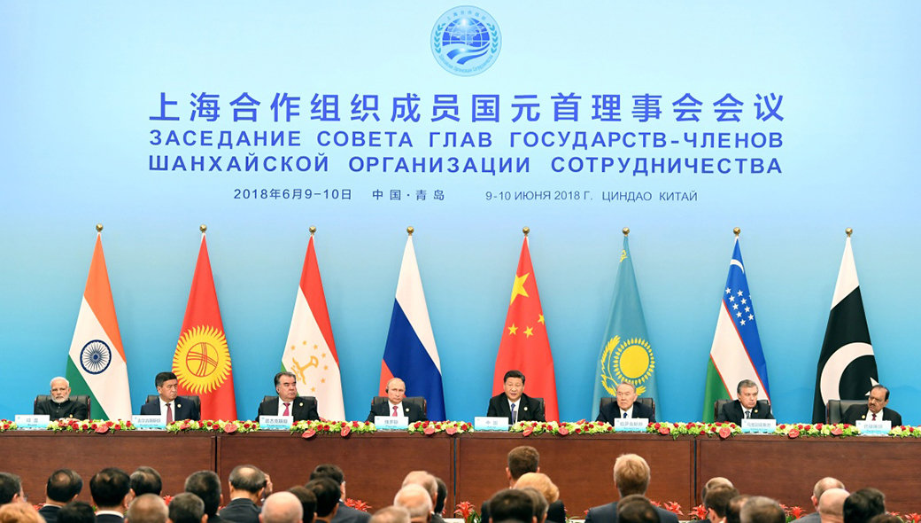 �Ϻ������M���ɆT��(gu��)�I(l��ng)��(d��o)�˹�ͬ��(hu��)Ҋӛ��  ��(x��)��ƽ������ϯ��(gu��)Ԫ�װl(f��)���vԒ