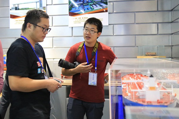 ���L�F(tu��n)ӛ�߅��^չ�[�^��(n��i)��ģ�ͣ��u�� �z��