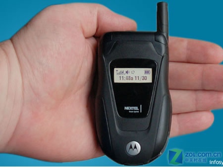 掉進(jìn)水里也不怕五部最佳防水手機(jī)亮相