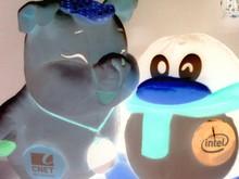 觸摸屏+鍵盤 320萬像素AF七喜H787評測 性價比出眾七喜拍照娛樂手機H787評測(5)