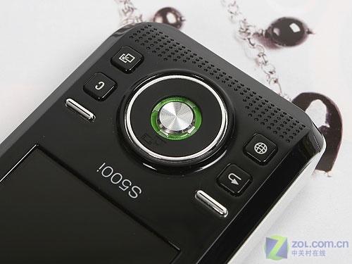 時尚手機新教主 滑蓋炫燈索愛S500i評測 時尚新概念索愛超薄滑蓋機S500i評測(3)