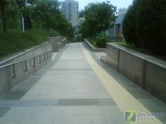 時尚手機新教主 滑蓋炫燈索愛S500i評測 時尚新概念索愛超薄滑蓋機S500i評測(8)