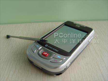 中興E700的外觀 商務導航利器ZTE中興e700新品上市