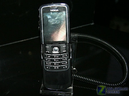 時尚潮流諾基亞九款新品手機(jī)圖賞