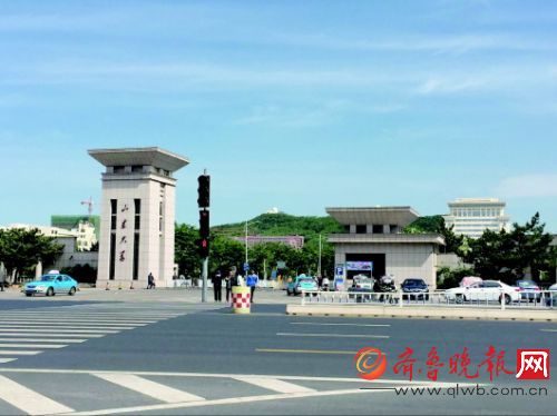 ɽ�|��W����������У�^�ѽ�30�����ˡ� ����ӛ�� �S��ޱ �z