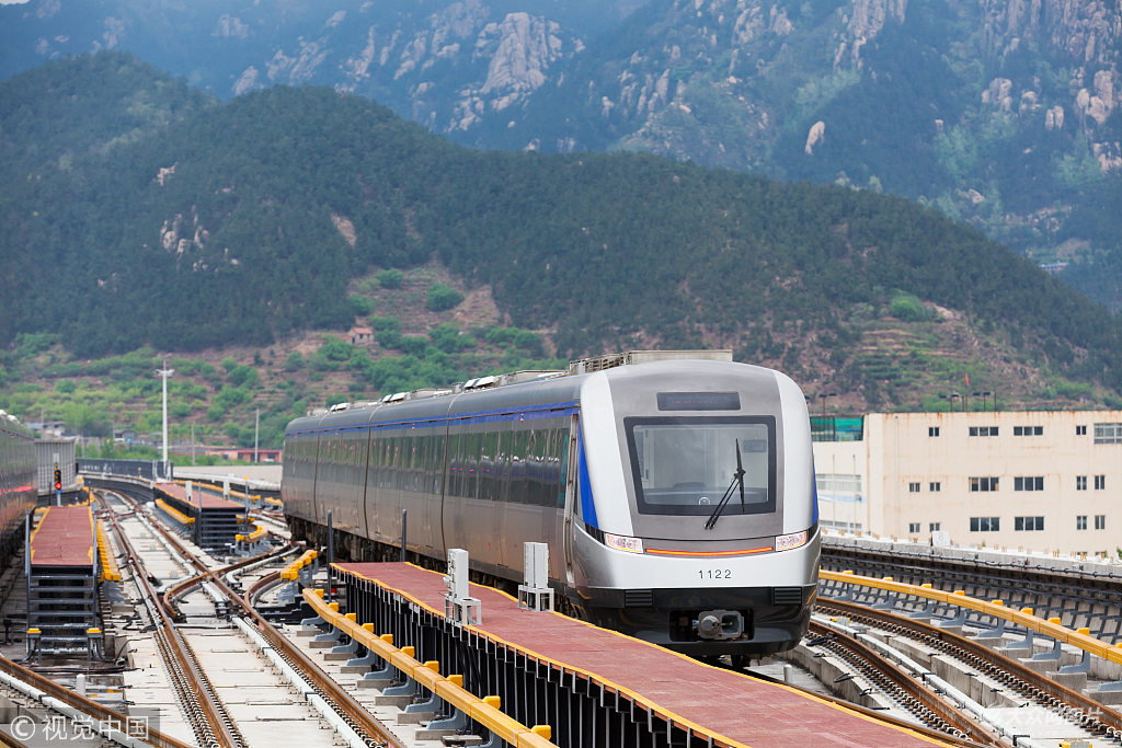 4��23����Ϣ�������Pע�����u���F11̖���_ͨԇ�\�I�����������F�����K���c������ʽҊ���ˡ����@��ů���_�ĕr����11̖����܇�����򱱴�Խ��ɽɽ�}��һֱ���_��ɽ�������^�������µأ���ɽ�뺣����һ·�_�����졣