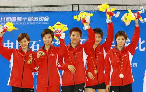 �D��-ʮ�\ƹ��Ů�F������l���I���_��ϲЦ��_