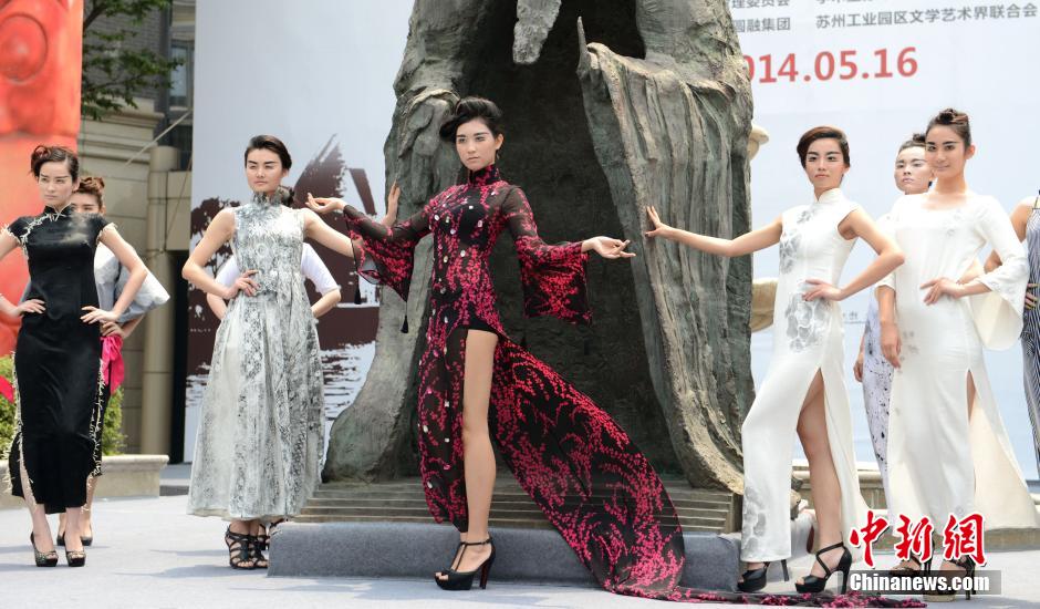 5��16�գ��n��Ůģ��������ɫ������㡣