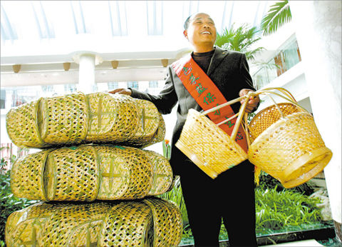 �˴����ɕ�(hu��)�ϰl(f��)�˻@����