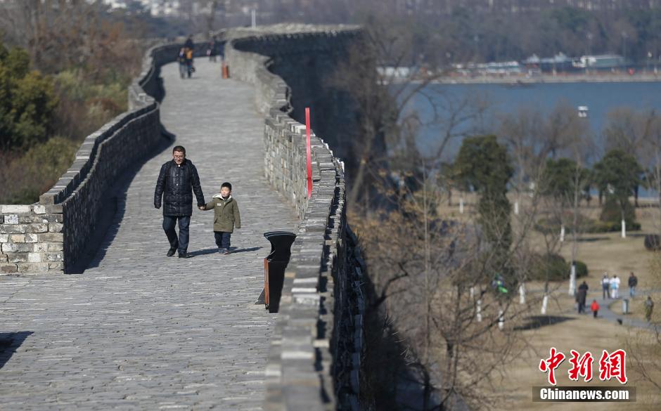 1��22�գ��ο����Ͼ����ǉ�����T�������T�����档�Ͼ���������ǰ�����Ͼ����ǉ�����2014��8��֮ǰ���Fȫ���_�š�