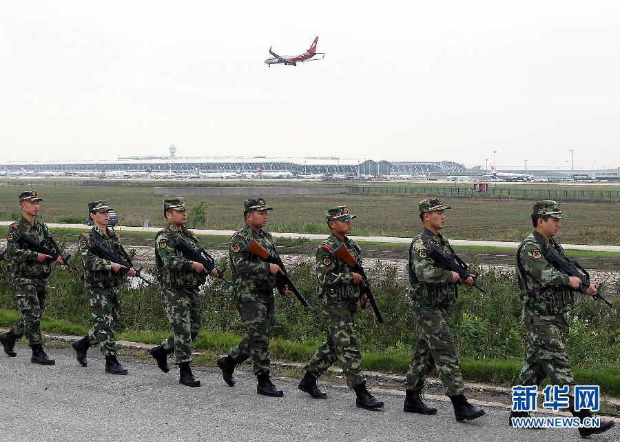 5��18����߅����ʿ���Ϻ��֖|���H�C�����bѲ߉��