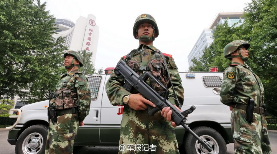 �B�Ձ����侯�������ȫ��Ӵ��׶������Ѳ߉�������ȡ�