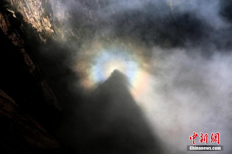 10��12�գ������Sɽ�L(f��ng)���^(q��)�Ĕz�� ����⡱���^��