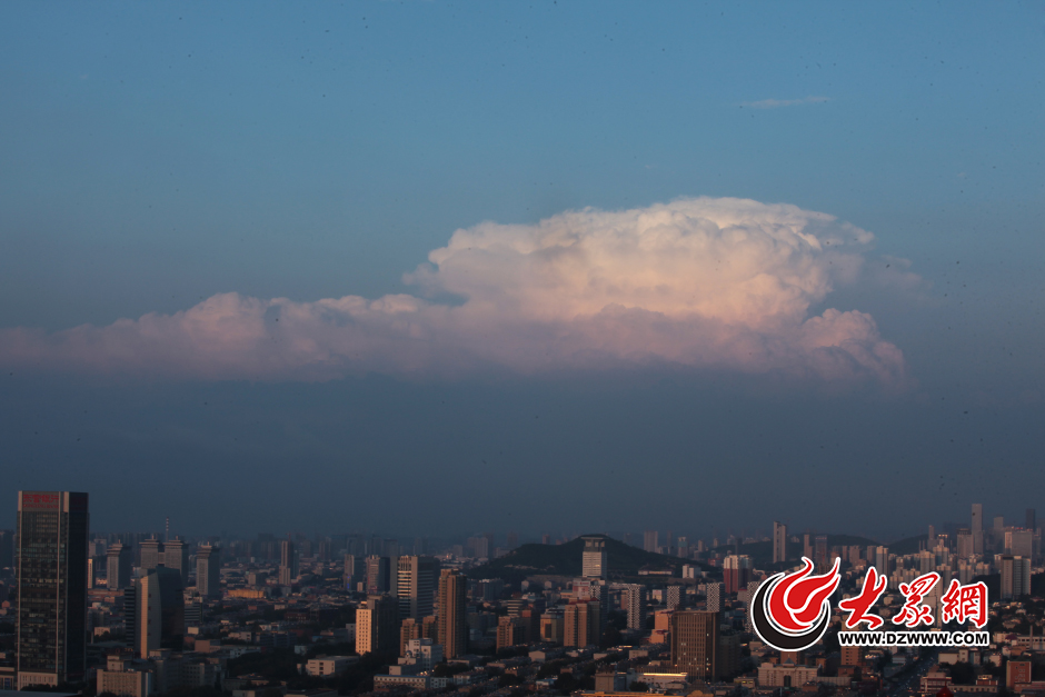 8��25�հ����������۽�ĺ�ƺϱ̣����ϵ���մ�Ƭ���������������c�{�������ӳ��Ȥ����ɫ�H����^���󱊾Wӛ�� ���L�� �w�� �z