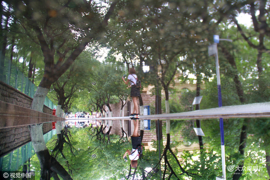 8��22�գ�ɽ�|ʡ���u�У����İ˴��P(gu��n)���^(q��)��(n��i)��ͬԊ(sh��)�⮋(hu��)�ȣ��ο��c������(sh��)����(j��ng)���g���J�M(j��n)���eˮ�ĵ�Ӱ�����������o(j��)�ͮ�(hu��)������u�⡣