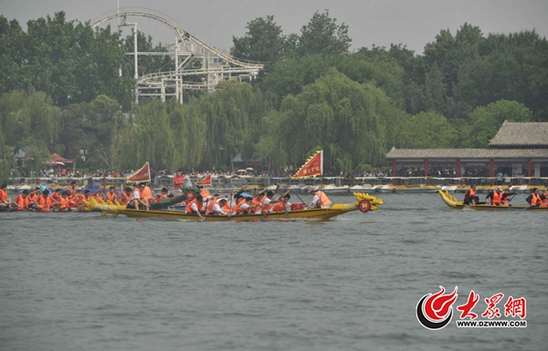 1��5��30�գ��ǂ��y(t��ng)�Ķ��繝(ji��)������������ِ���[�_ِ��ʮ��֧�����(du��)�ں����ϊ^����(zh��ng)�ȣ����ۼ�һ���ں����w�Y�����οͺ������I(xi��n)��һ��(ch��ng)���ʵı�ِ�����۱�ِ�����˴����ο��s�����������󱊾W(w��ng)ӛ�� ���L(zh��ng)�� �z_����.jpg