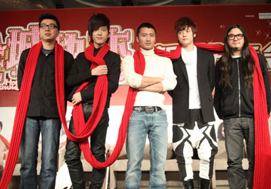 ��ȫ�ǟ�١��Ϻ���ӳ