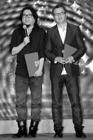 �ο�ȥ��͸ߕ���һ�����Ƹ����(li��n)���ƶ���������