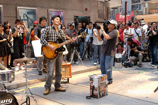 �M�D����������[�Ѕ^(q��)�ԏ��Գ�͸¶����l(f��)�µ�