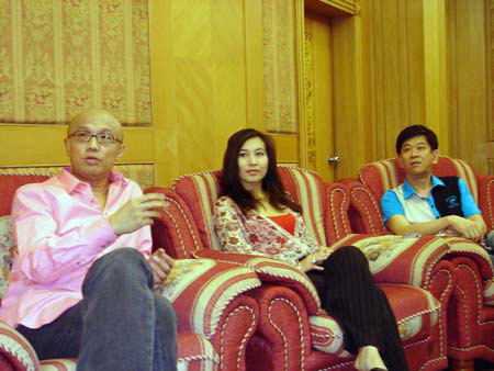 ��Ů�ɶ����^�uί¶��Ԓ��Ů��ɶ�����ù�(�D)