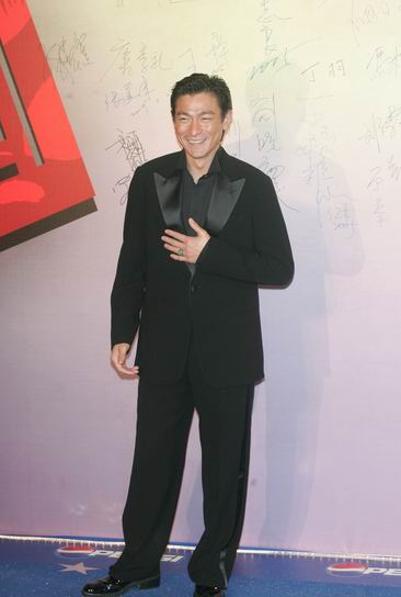 �D�ģ������Aδ�@Ӱ���������K����Ц��ý�w