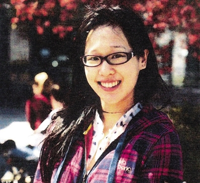 ���ô�Ԏ�����Ů�������l�F�ʬ�Ƶ�ˮ��(�D)