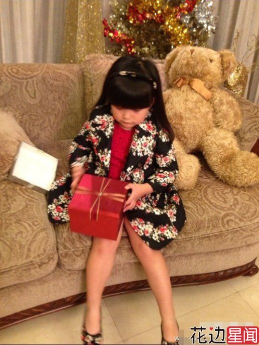 ��Ԋ�g���·���PK�������Ů�L ����Ʒζ���~һ��