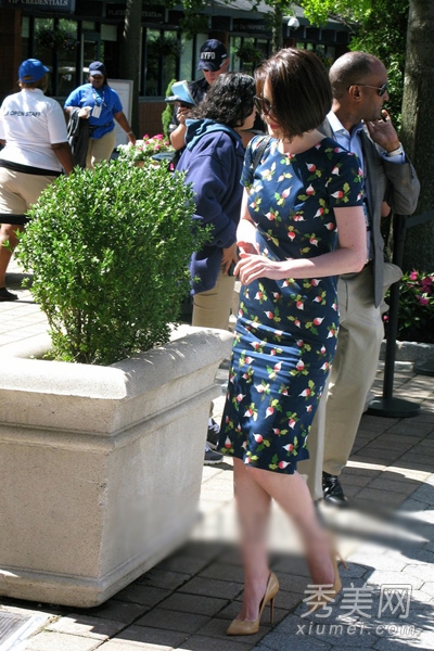 ���ĚW������ӡ���B��ȹ ������LOOK������