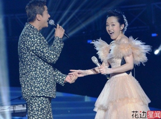 ��╬��ݳ����cë������ �Pȫ����۵ğ�����H