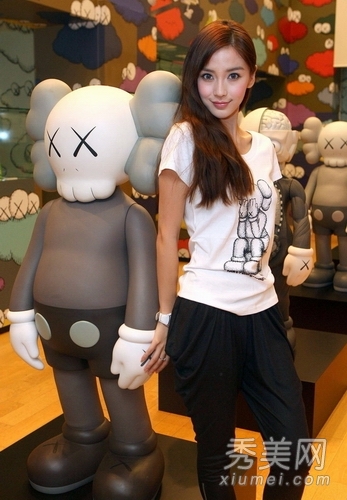 �c���鿴��һ�