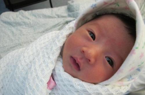 ���Y(ji��)������������Ů������(n��i)��(n��i)��Ҳ�ѽ�(j��ng)���q�������H�L���������������ǅ���������С�����������������Ĺ�(ji��)ĿƬ���и�Ů�ɂ�(g��)߀���H���bһ��䳬����С����(n��i)��(n��i)�������R����Ģ���^��ģ��ʮ��ӑ��ϲ�g�����څ��������܇?y��n)�ʮ�ֹ�����������ȥҲ��ȫ������һ��(g��)�ѽ�(j��ng)��(d��ng)?sh��)����������˿����������ǡ����á��? OLDSRC=