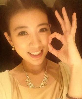 ŮģײĘ��־�� Kimi�°l(f��)��ײĘ����怣��M�D��