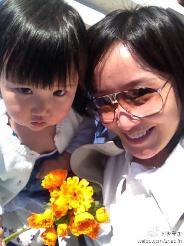 �c���鿴��һ�