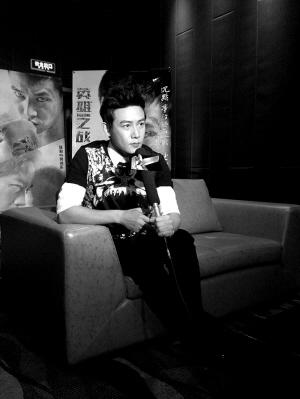 �c���M����һ�